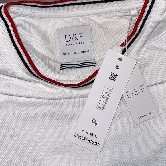 FASHION NOVA NUMBER ONE SHORT SLEEVE TEE SIZE LARGE - Picture 2 of 7